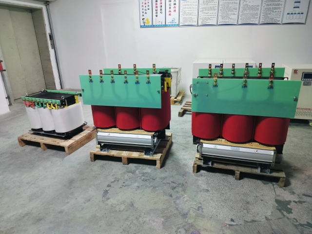 竹溪KS11-1000KVA矿用变压器